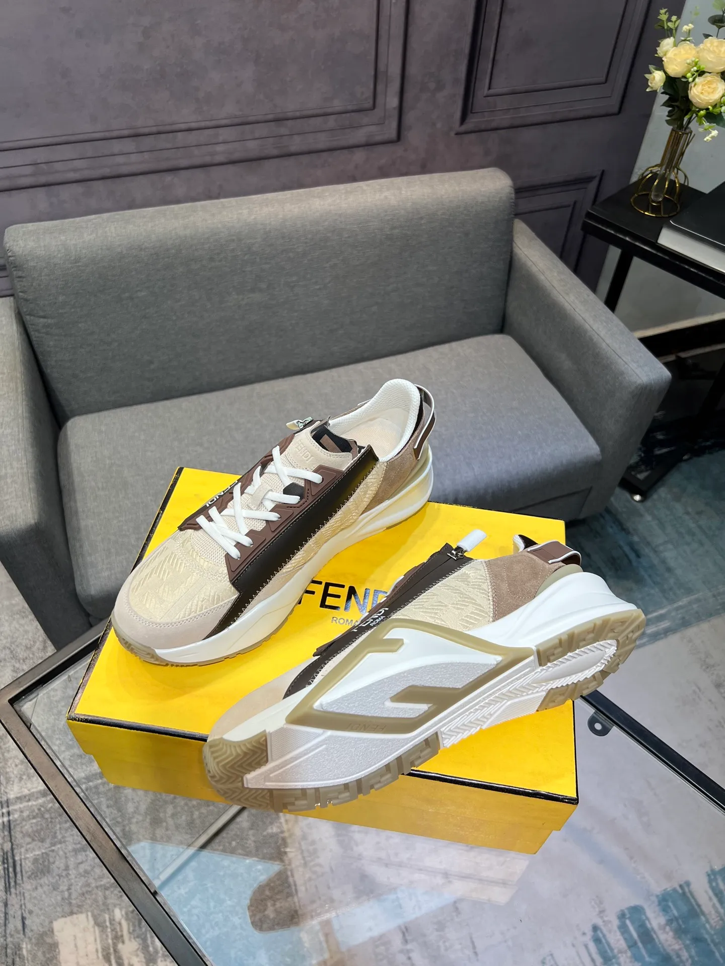 Men's shoes 💰540 FENDI men's fashionable casual shoes 👟Hot sale🔥 Official website 1:1 replica ⬆️Original quality - original leather - original breathable mesh lining original outsole 1:1 replica, code number 38-44 (45-46 customized)